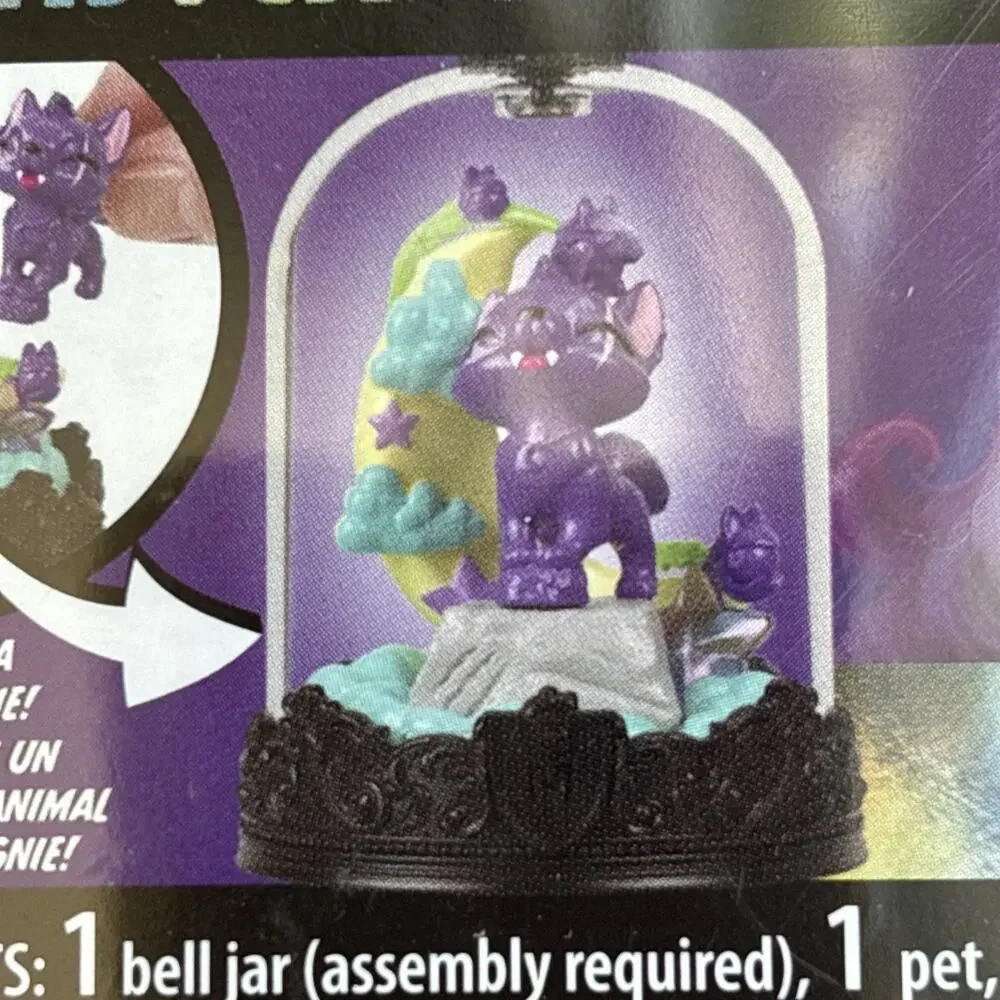 Monster High Pet Keychain Crescent Bell Jar 1 Pet 6 Accessories NEW